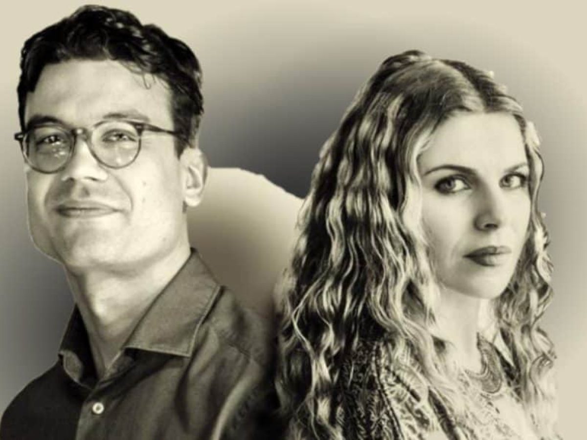 <div>Αφιέρωμα στον Άλκη Αλκαίο: Βιολέτα Ίκαρη & Δημήτρης Μπάκουλης στον Σταυρό του Νότου</div>