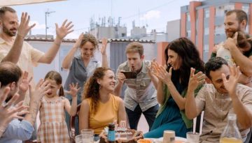 38o Πανόραμα Ευρωπαϊκού Κινηματογράφου: Η ταινία έναρξης «Σιωπηλή Αγάπη» της Eva Libertad και τα λόγια του Νίνο Φένεκ Μικελίδη για το φετινό φεστιβάλ