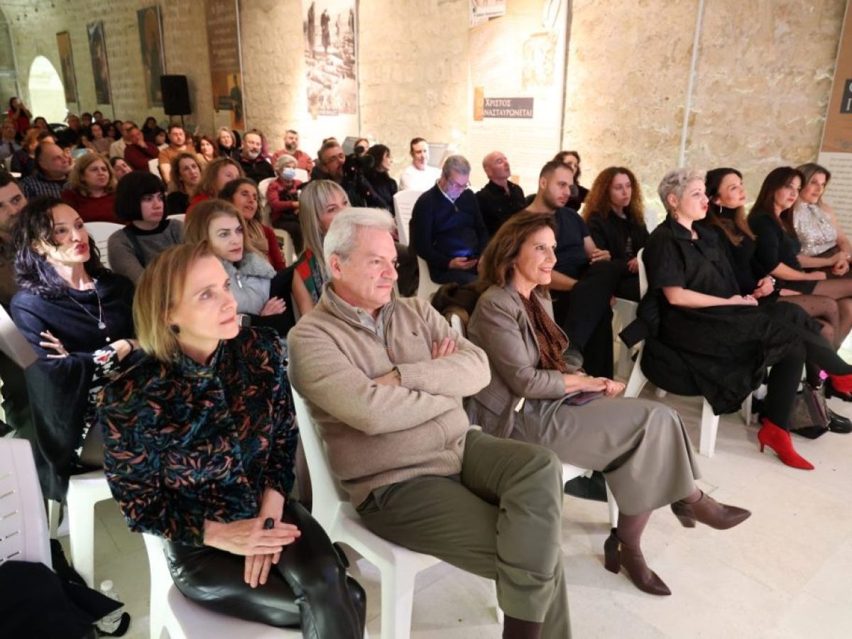 &Alpha;&lambda;έ&xi;&eta;&sigmaf; &Kappa;&alpha;&lambda;&omicron;&kappa;&alpha;&iota;&rho;&iota;&nu;ό&sigmaf;: &Tau;&alpha; &Tau;&epsilon;ί&chi;&eta; &epsilon;ί&nu;&alpha;&iota; έ&nu;&alpha;&sigmaf; &theta;&eta;&sigma;&alpha;&upsilon;&rho;ό&sigmaf;. &Pi;&rho;έ&pi;&epsilon;&iota; &nu;&alpha; &tau;&alpha; &zeta;ή&sigma;&omicron;&upsilon;&mu;&epsilon;, &nu;&alpha; &tau;&alpha; &nu;&iota;ώ&sigma;&omicron;&upsilon;&mu;&epsilon;, &nu;&alpha; &alpha;&iota;&sigma;&theta;&alpha;&nu;&theta;&omicron;ύ&mu;&epsilon; ό&tau;&iota; &eta; &pi;ό&lambda;&eta; &mu;&alpha;&sigmaf; &delta;ί&nu;&epsilon;&iota; &alpha;&upsilon;&tau;ό &tau;&omicron; &pi;&epsilon;&rho;&iota;&beta;ά&lambda;&lambda;&omicron;&nu;