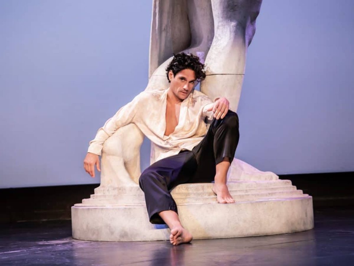 Η παράσταση «Δον Ζουάν– Πόσο Δύσκολο να Είσαι Άντρας» με τον Πάνο Βλάχο στο Θέατρο Αριστοτέλειον