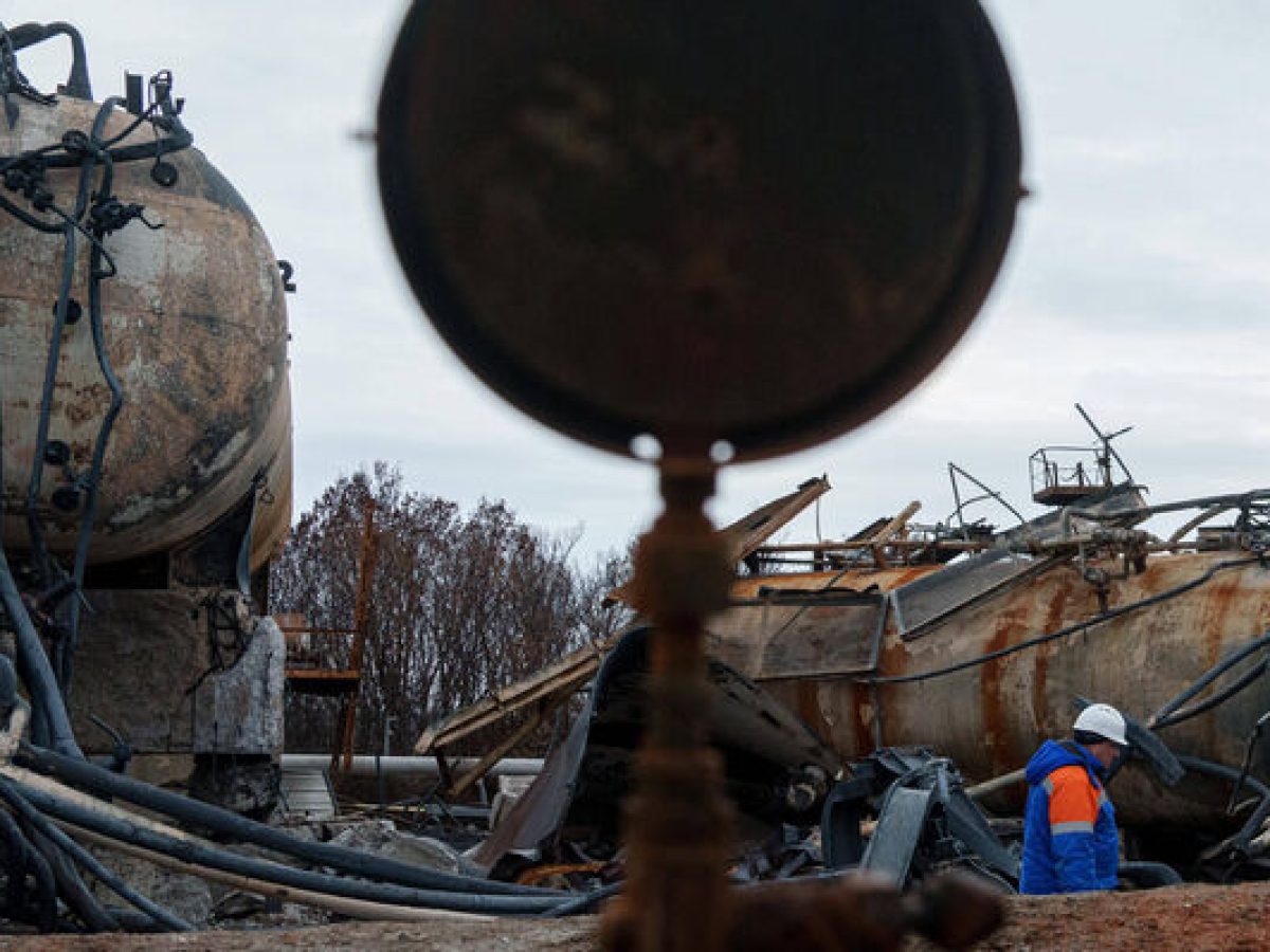 «Μα θα βγάλουμε λεφτά κι εμείς»… (οι ελληνικές κατασκευαστικές εταιρείες) πάνω στα ματωμένα εδάφη της Ουκρανίας