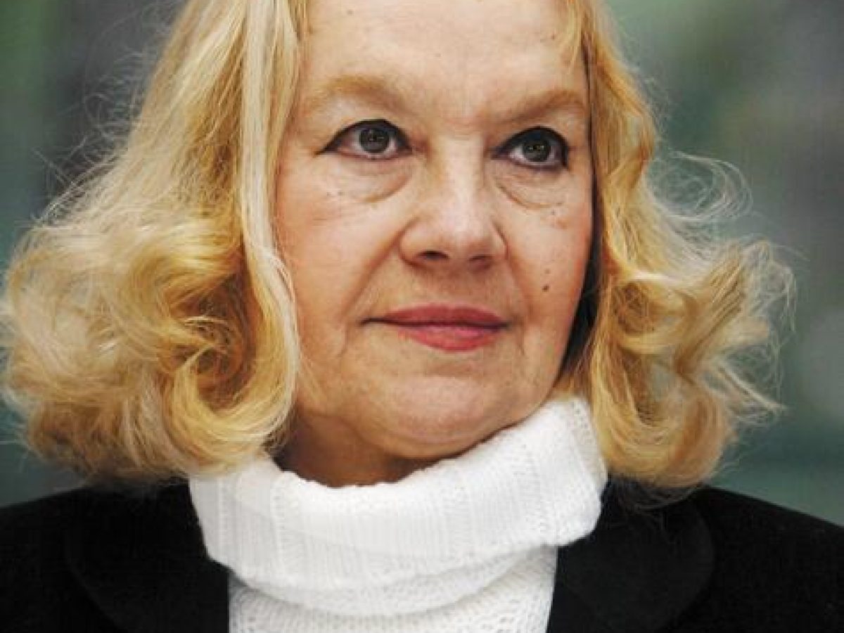 Από το τραγούδι στα μυθιστορήματα