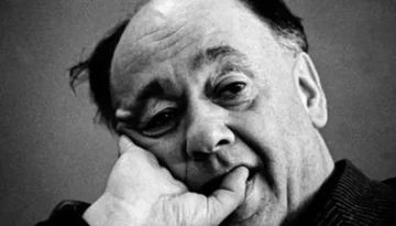 19 αποφθέγματα του Ευγένιου Ιονέσκο: «Είναι παντελώς παράλογο να γινόμαστε άνω-κάτω επειδή…»