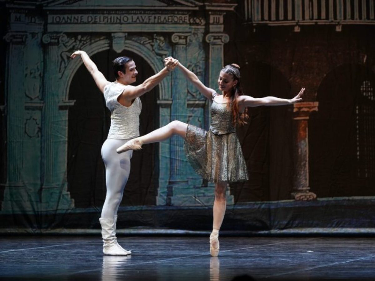 Balletto di Milano: «Ρωμαίος και Ιουλιέτα» στο Christmas Theater