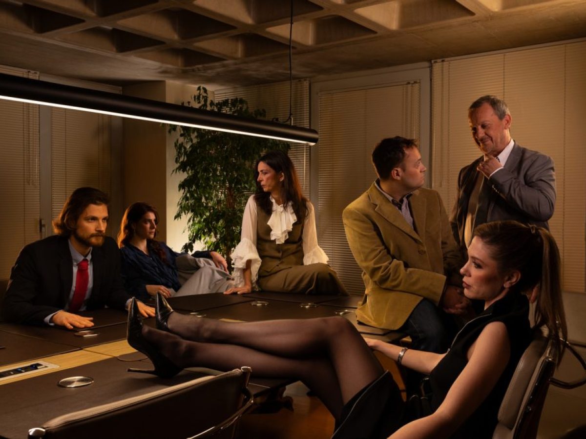 «Push Up» στο θέατρο ΕΛΕΡ- Ελένη Ερήμου