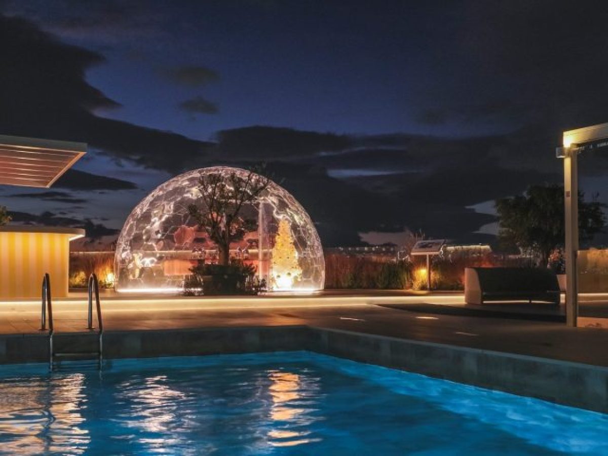 Νέος χρόνος, νέες εμπειρίες στο rooftop του St. George Lycabettus: Champagne, City lights & the Art of Fine Living