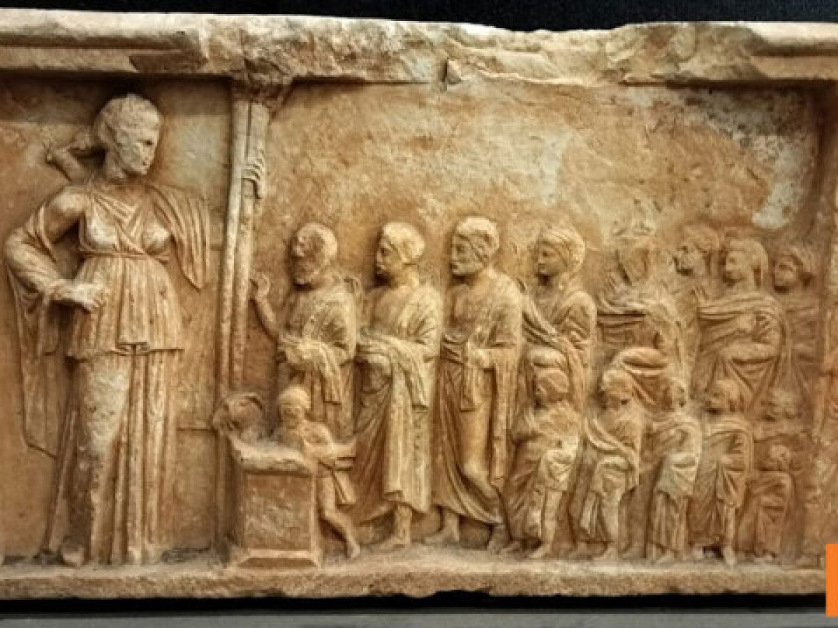 Επαναπατρίζονται ελληνικές αρχαιότητες που βρίσκονταν στην κατοχή της εταιρείας του  Robin Symes