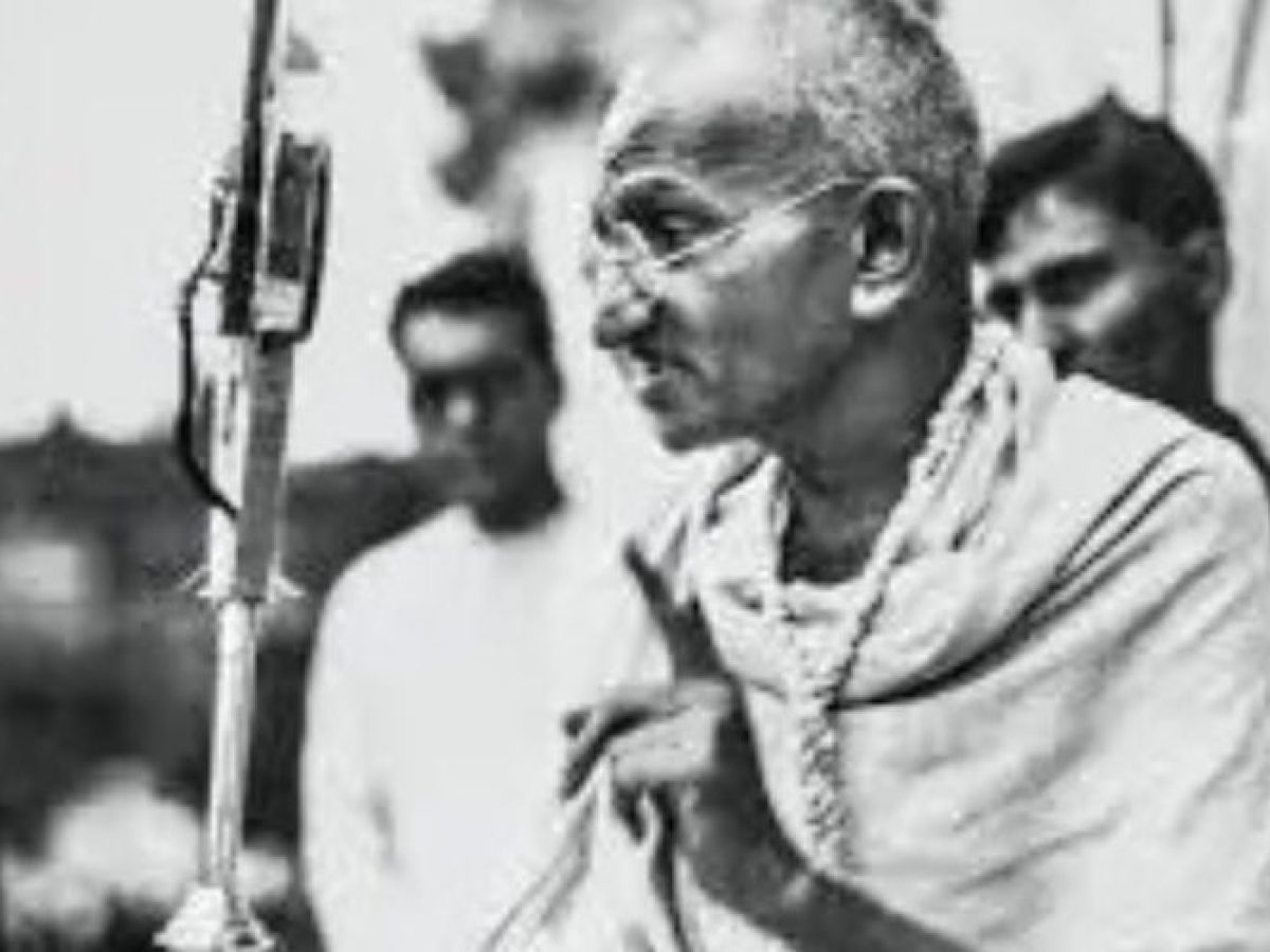 Γκάντι: «Ποτέ δεν ξέρεις πού θα σε οδηγήσουν οι πράξεις σου. Αλλά αν δεν κάνεις τίποτα, δε…»