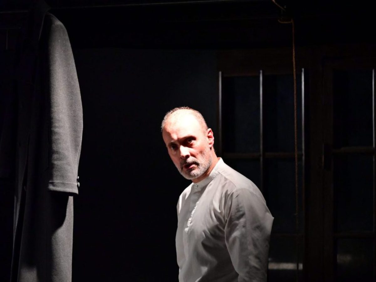 Κωνσταντίνος Γιαννακόπουλος:«…Βιζυηνός […] ένας συνταρακτικός συγγραφέας, με καθολική πρόσληψη…»