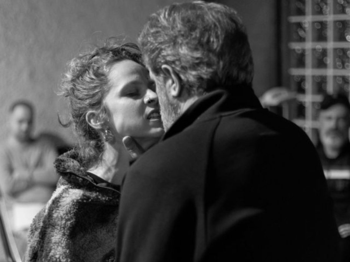 Μια νύχτα στην πρόβα της «Λόλας» που ανεβαίνει για πρώτη φορά στο Θέατρο Παλλάς – Μιλήσαμε με τους συντελεστές της παράστασης