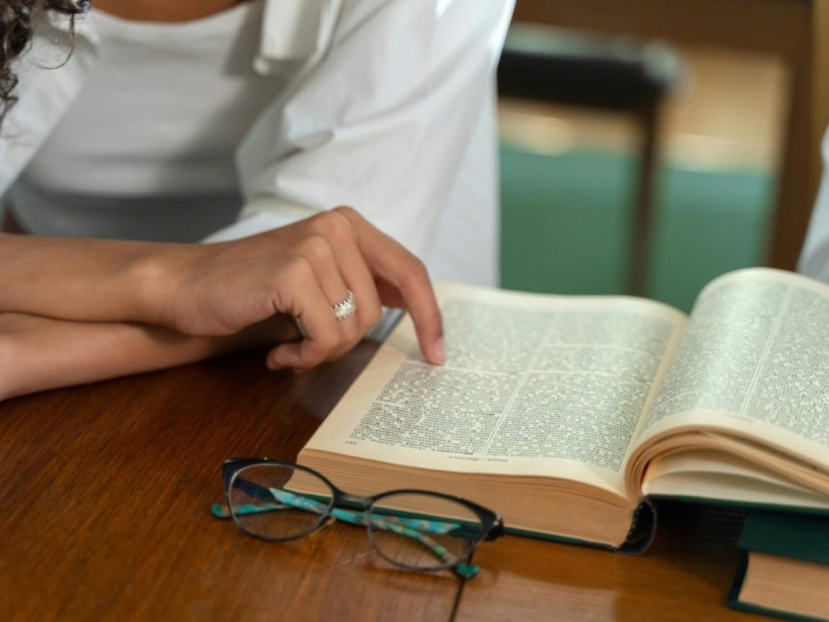 Πόσο αντέχουν στον χρόνο οι «λέξεις της χρονιάς»;