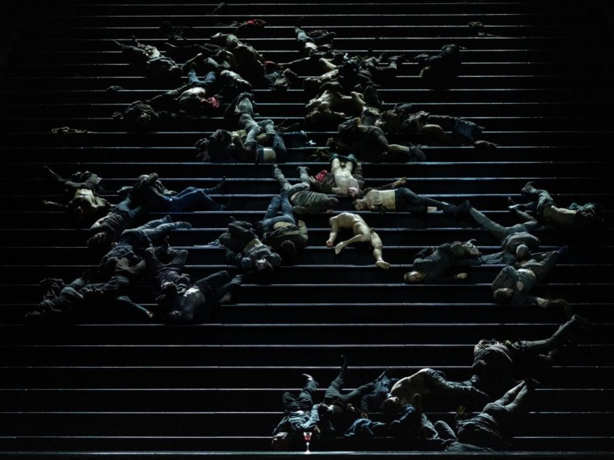 «Ρέκβιεμ για το τέλος του έρωτα»: Η βαρύτητα και η χάρη