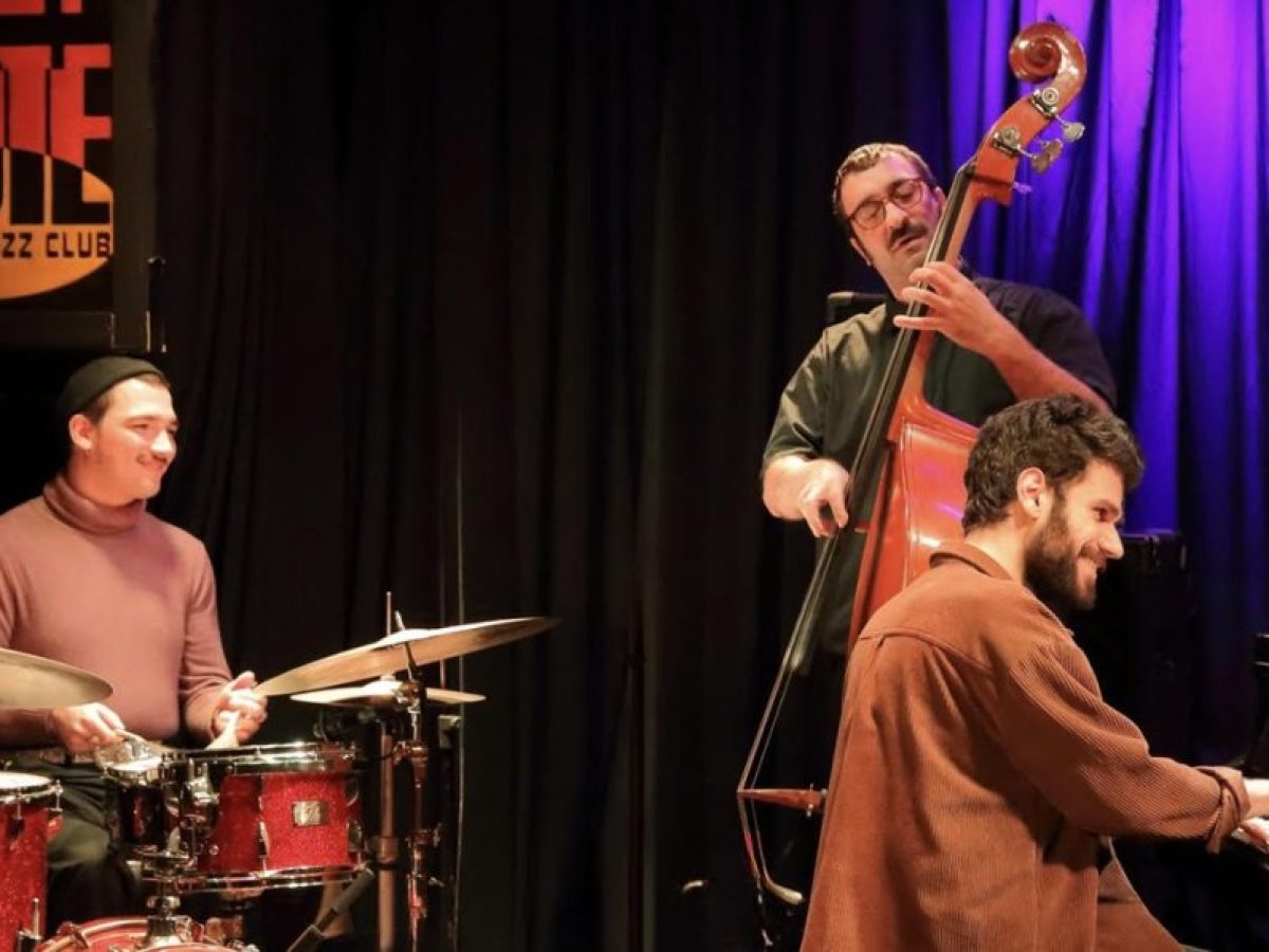 Το Quad Piano Trio επιστρέφει στο Half Note Jazz Club