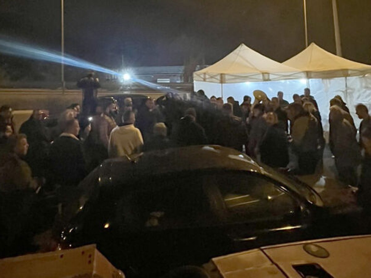 Αγρότες Πελοποννήσου: Δεν πτοούνται από τις κυβερνητικές απειλές και εντείνουν τις κινητοποιήσεις (ΦΩΤΟ)