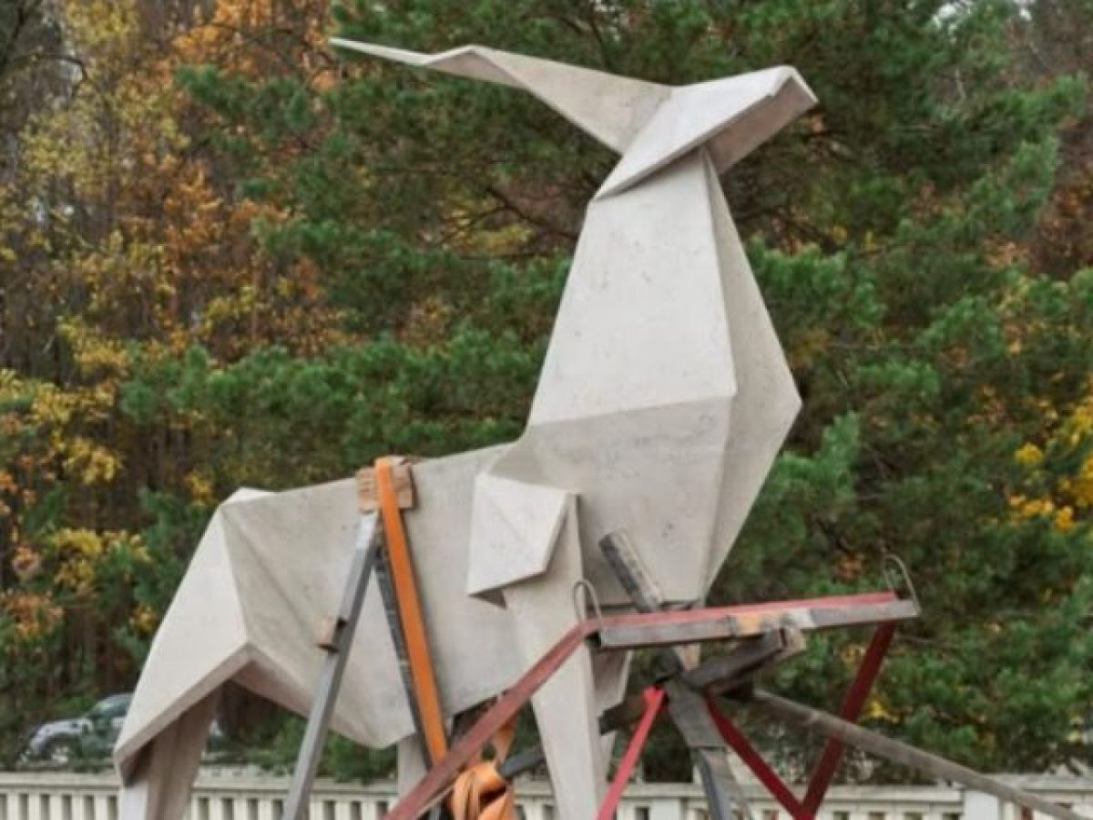 &ldquo;Origami Deer&rdquo; &ndash; &Tau;&omicron; E&lambda;ά&phi;&iota; &pi;&omicron;&upsilon; &tau;&alpha;&xi;&iota;&delta;&epsilon;ύ&epsilon;&iota;: &Alpha;&pi;ό &tau;&eta;&nu; &Omicron;&upsilon;&kappa;&rho;&alpha;&nu;ί&alpha; &sigma;&tau;&eta;&nu; &Mu;&pi;&iota;&epsilon;&nu;ά&lambda;&epsilon; &tau;&eta;&sigmaf; &Beta;&epsilon;&nu;&epsilon;&tau;ί&alpha;&sigmaf; 2026