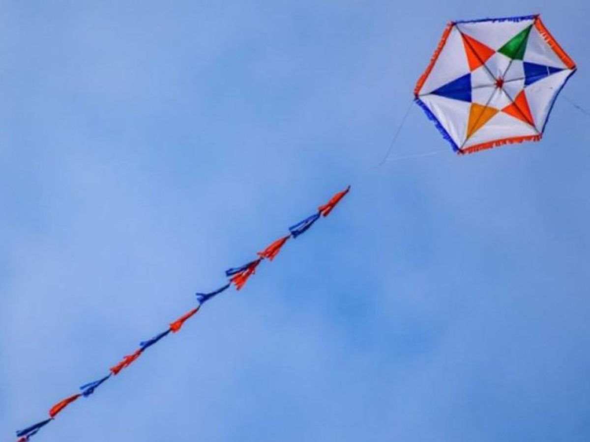 To ποίημα της Κυριακής: Χαρταετός