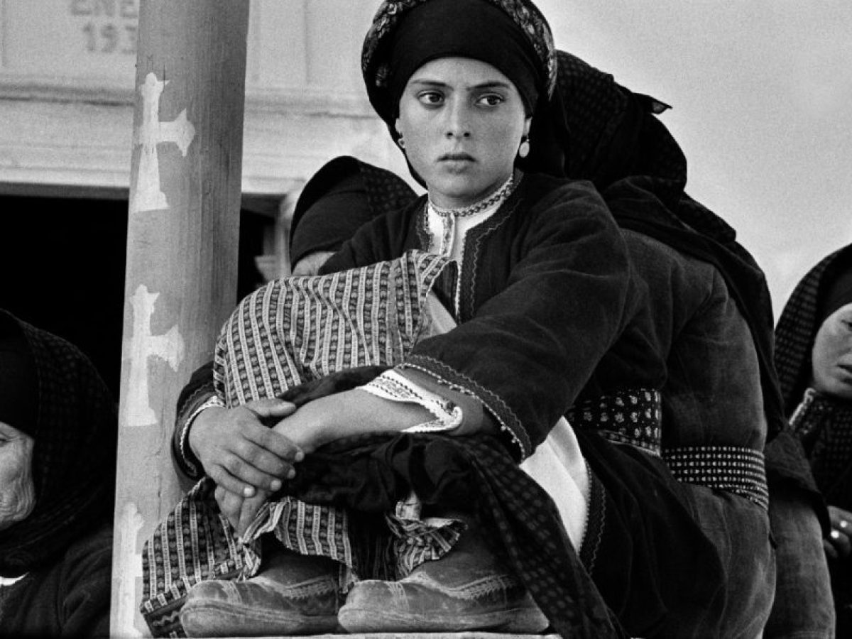 Η έκθεση «Τρεις δρόμοι: Constantine Manos, Nikos Economopoulos, Enri Canaj» στο MOMus-Μουσείο Φωτογραφίας Θεσσαλονίκης