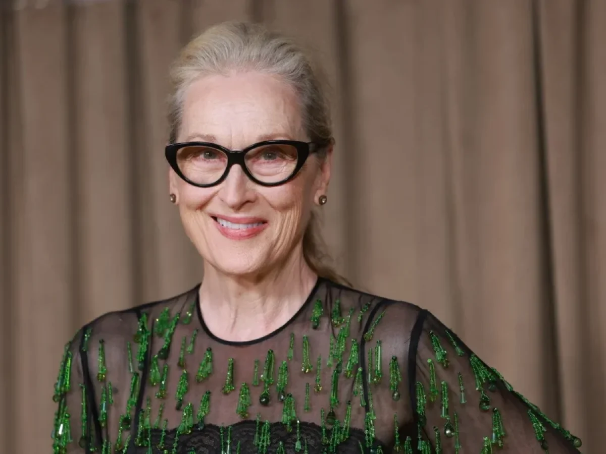 Η Μέριλ Στριπ θα υποδυθεί τη Τζόνι Μίτσελ σε νέα βιογραφική ταινία