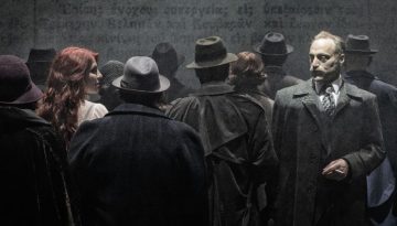 «Ήλιος με ξιφολόγχες»: Το τελευταίο μυθιστόρημα του Γιώργου Σκαμπαρδώνη σε σκηνοθεσία Ελένης Ευθυμίου στο Θέατρο της Εταιρείας Μακεδονικών Σπουδών