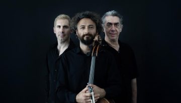 «Λουκής Λάρας» μια μουσική αφήγηση στο Θέατρο Ολύμπια