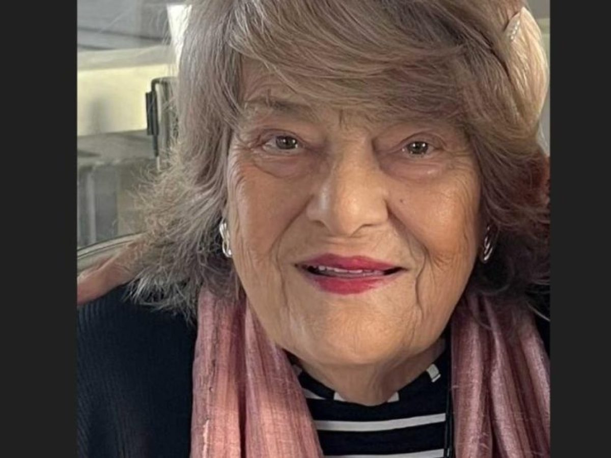 Μικρές Γεωγραφίες: «Άνθρωποι–Νησιά» με την Ίριδα Κρητικού