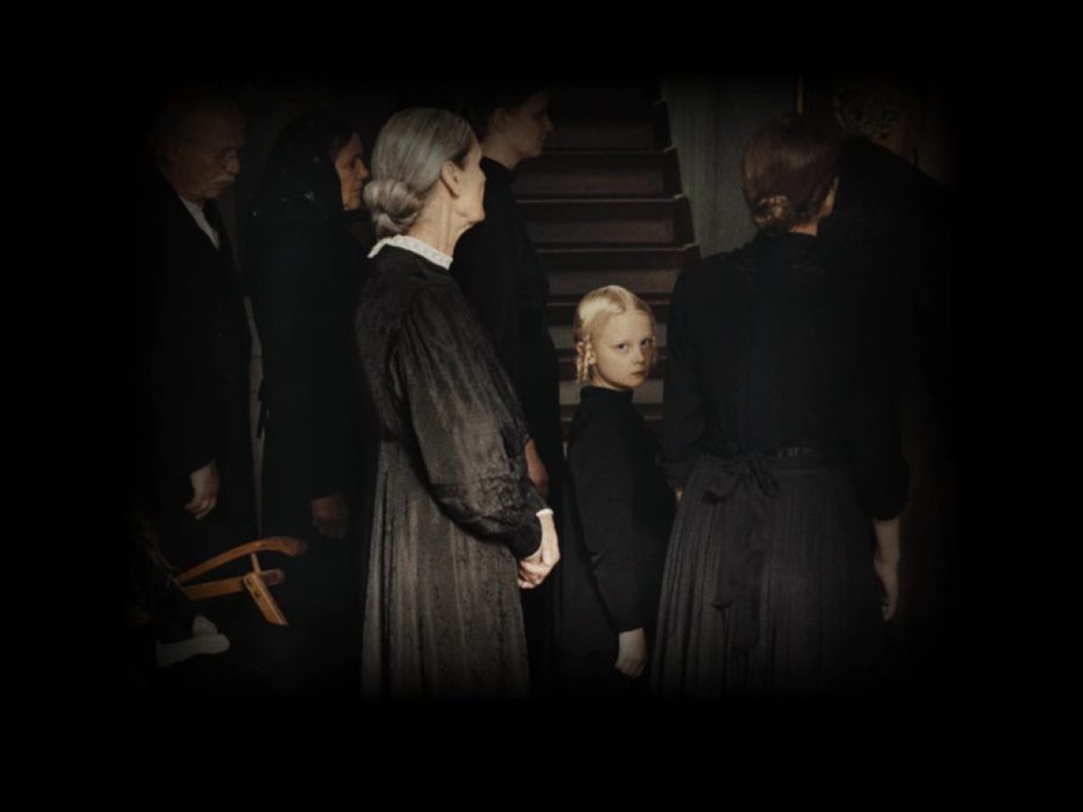 Ο Ήχος της Πτώσης: Ένα κινηματογραφικό αριστούργημα εκ Γερμανίας στις αίθουσες