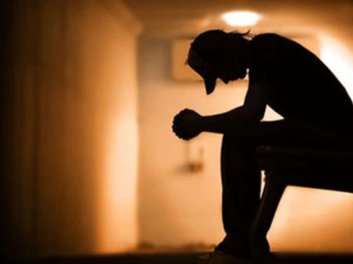 Το ποίημα της Κυριακής: Όταν φεύγουν οι νέοι