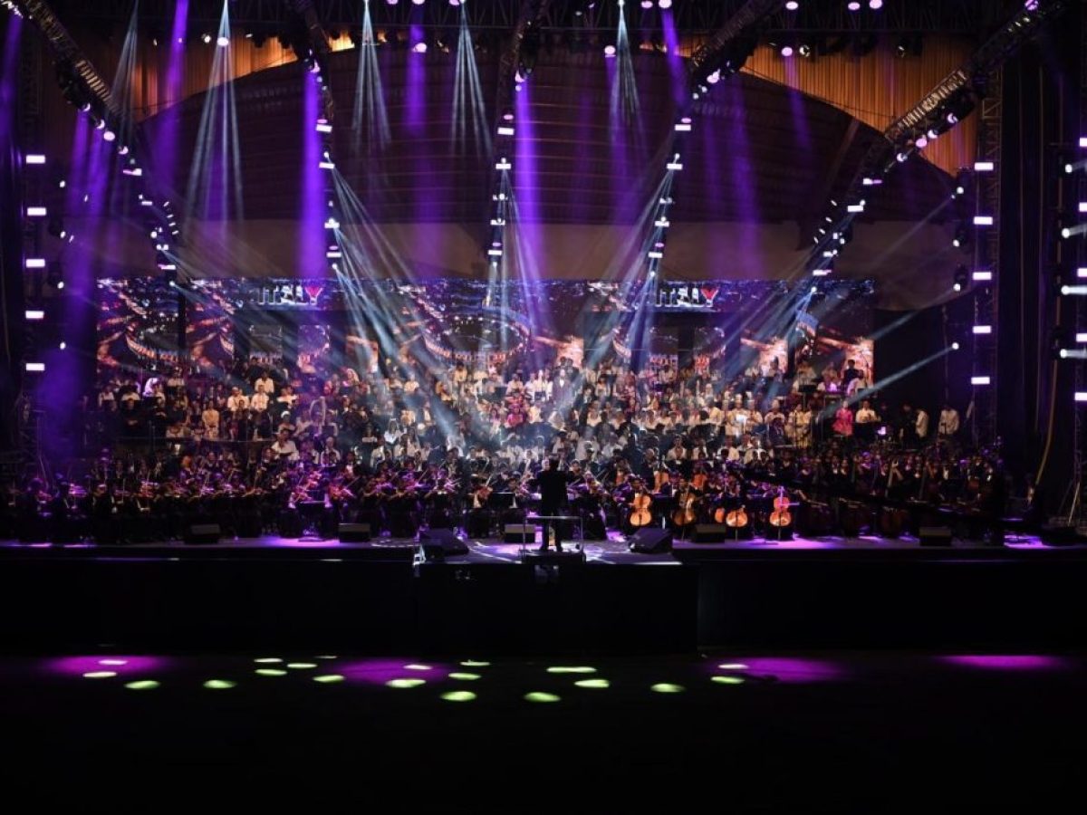 Dimitris Lambrianos: Ο Έλληνας στην Ινδία με πλούσιο κοινωνικό έργο που μπήκε δύο φορές στο Βιβλίο Γκίνες το 2025 μιλά στο ΕΡΤnews