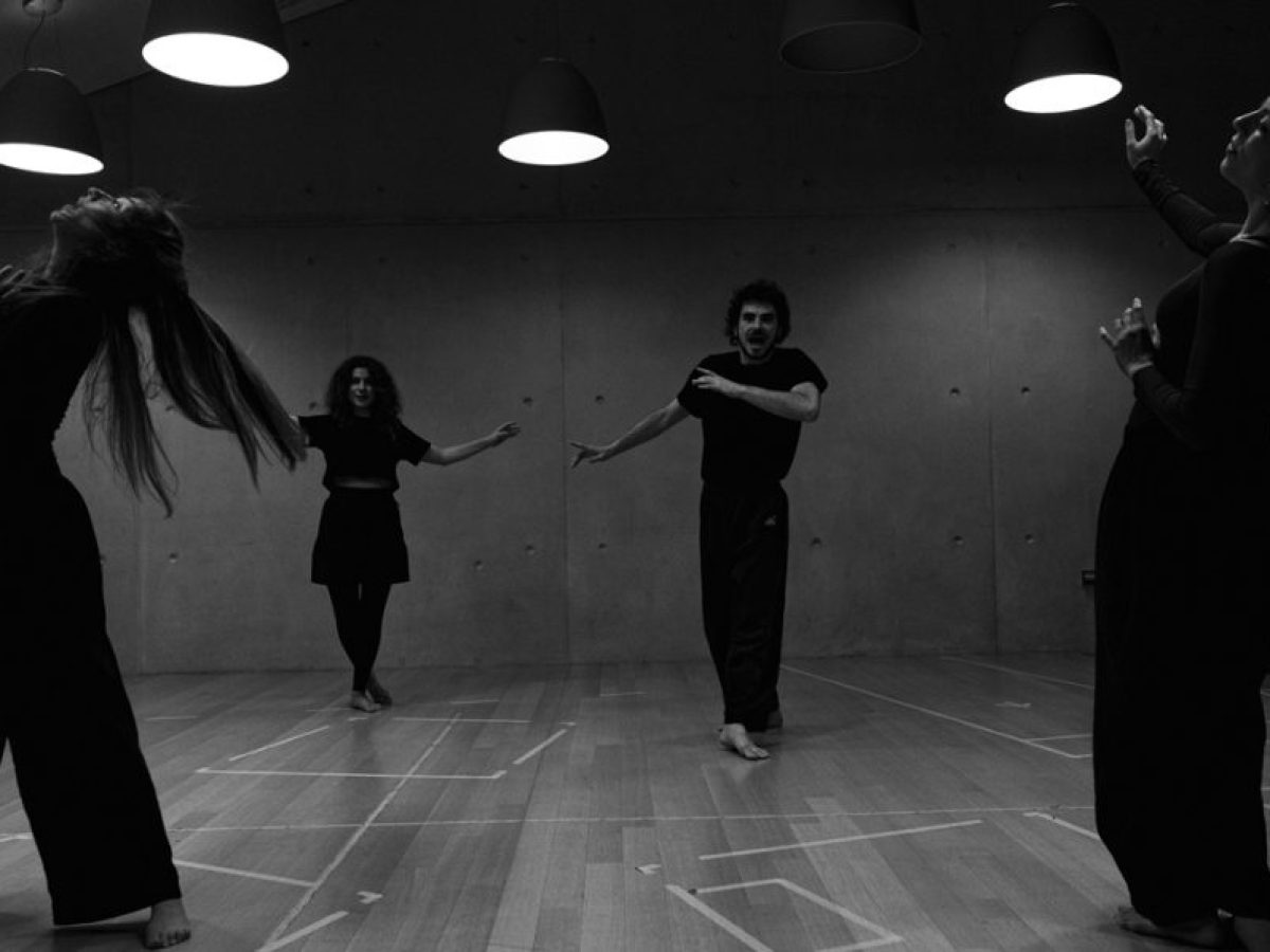 Γιοζεφίνε η αοιδός, του Κάφκα σε μουσική Χαράλαμπου Γωγιού και σκηνοθεσία Σάββα Στρούμπου στην Εναλλακτική Σκηνή ΕΛΣ