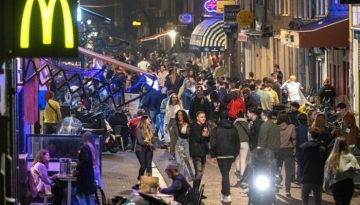 Η μουσική βοήθησε τους Βρετανούς να αντέξουν την πίεση του lockdown