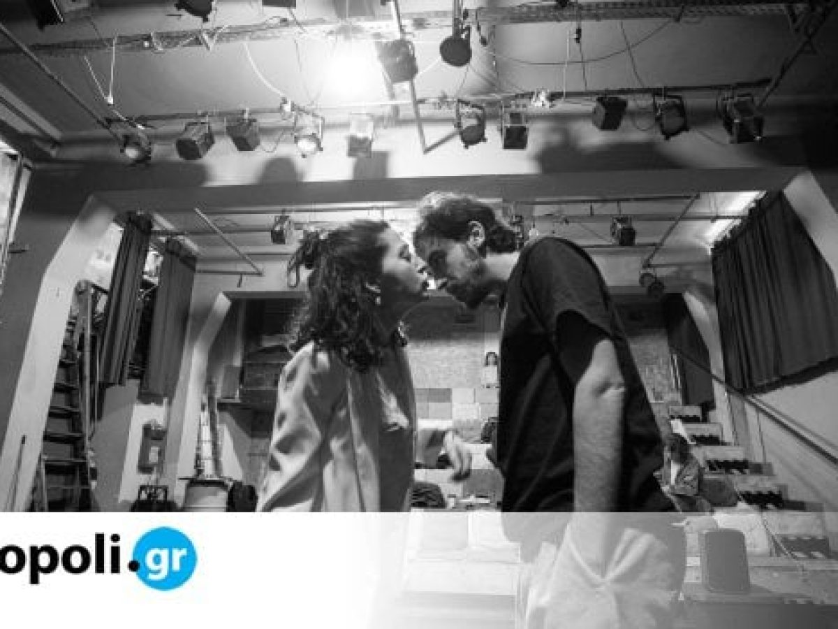 &Nu;&Tau;&Alpha;&Rho;F&Sigma;&Tau;&Epsilon;&Lambda;&Epsilon;&Rho;, &tau;&omicron;&upsilon; &Theta;&alpha;&nu;ά&sigma;&eta; &Delta;ό&beta;&rho;&eta; &sigma;&tau;&omicron; &Theta;έ&alpha;&tau;&rho;&omicron; &Rho;&epsilon;&kappa;&tau;&iota;&phi;&iota;έ