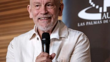 Ο John Malkovich και ο Sam Rockwell γίνονται πράκτορες της CIA (Video)