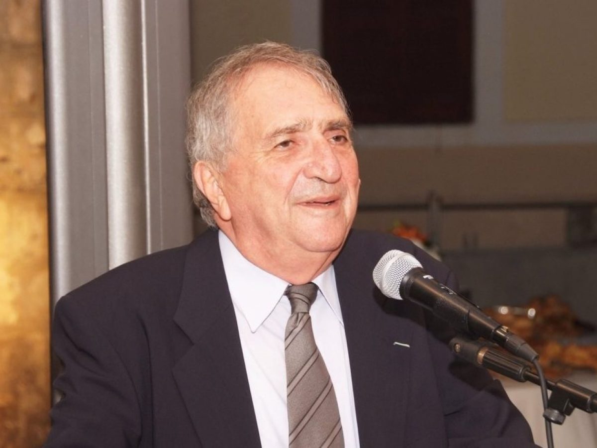 Πέθανε ο ιστορικός τέχνης Εμμανουήλ Μαυρομμάτης