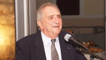 Πέθανε ο ιστορικός τέχνης Εμμανουήλ Μαυρομμάτης