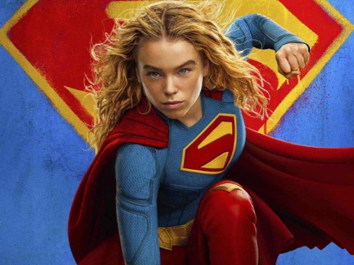 &Alpha;&pi;ό &tau;&omicron;&nu; &Kappa;&rho;ό&nu;&omicron; &sigma;&tau;&eta; &Gamma;&eta;: &Eta; Supergirl &epsilon;&pi;&iota;&sigma;&tau;&rho;έ&phi;&epsilon;&iota; &mu;&epsilon; &tau;&eta; &delta;&iota;&kappa;ή &tau;&eta;&sigmaf; &tau;&alpha;&iota;&nu;ί&alpha;
