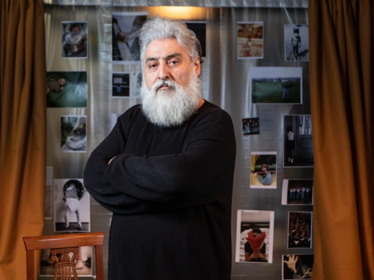 &Gamma;&iota;ά&nu;&nu;&eta;&sigmaf; &Alpha;&nu;&alpha;&sigma;&tau;&alpha;&sigma;ά&kappa;&eta;&sigmaf;: &laquo;&Alpha;&kappa;&omicron;ύ&gamma;&omicron;&mu;&alpha;&iota; &rho;&omicron;&mu;&alpha;&nu;&tau;&iota;&kappa;ό&sigmaf;; &Omicron;ύ&tau;&epsilon; &epsilon;&iota;&rho;ή&nu;&eta; &kappa;&alpha;&lambda;ά-&kappa;&alpha;&lambda;ά &delta;&epsilon;&nu; έ&chi;&omicron;&upsilon;&mu;&epsilon;&raquo;