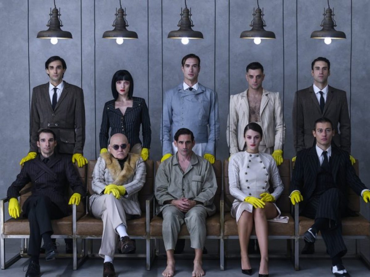 Η Δίκη, του Φραντς Κάφκα σε σκηνοθεσία Άρη Μπινιάρη στο Θέατρο ARK