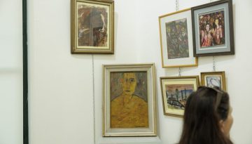 Με επιτυχία τα εγκαίνια της αναδρομικής έκθεσης «1964–2026» του Νίκου Τζιζμετζόγλου