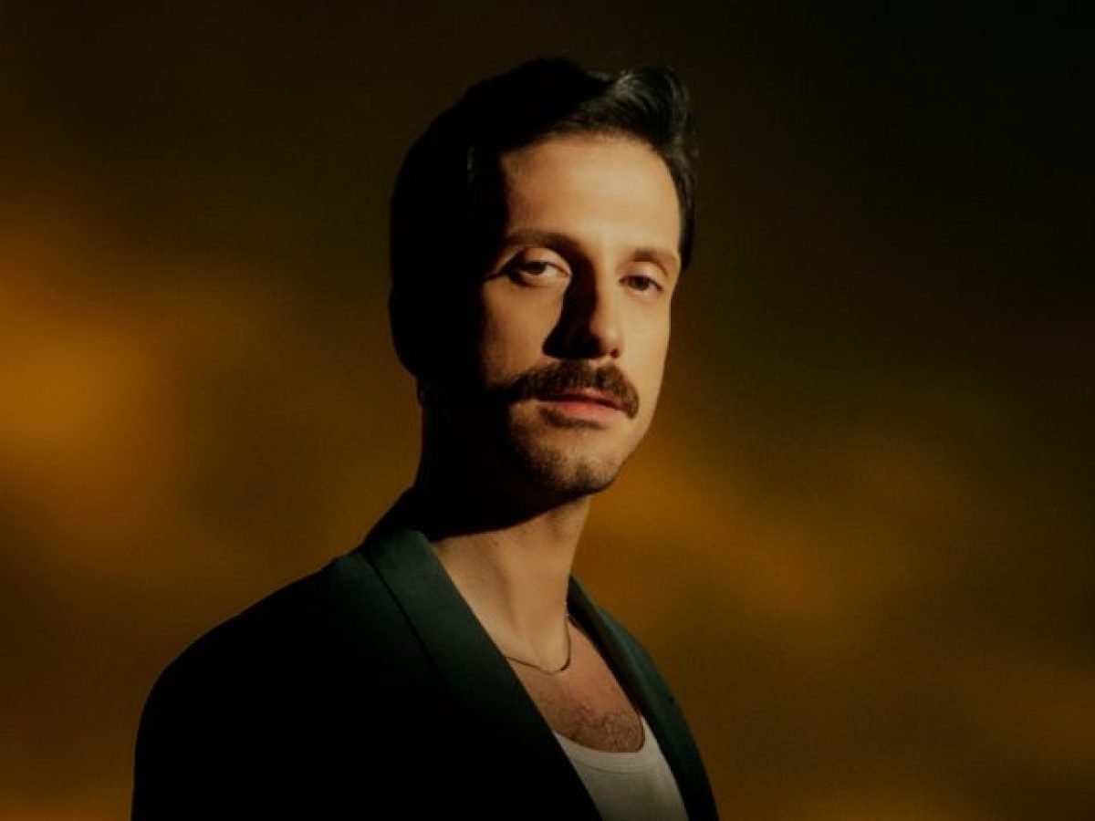 Ο Απόστολος Κίτσος για ένα live στον Σταυρό του Νότου Club – Από την Björk στους Κόρε Ύδρο