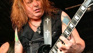 Πέθανε ο Ross Friedman, ο θρυλικός κιθαρίστας των Manowar