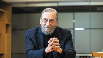 Ζακ Μπουσάρ: «Φτάνει να κάνει κάποιος ένα ταξίδι στην Ελλάδα και θα ξαναγυρίσει»