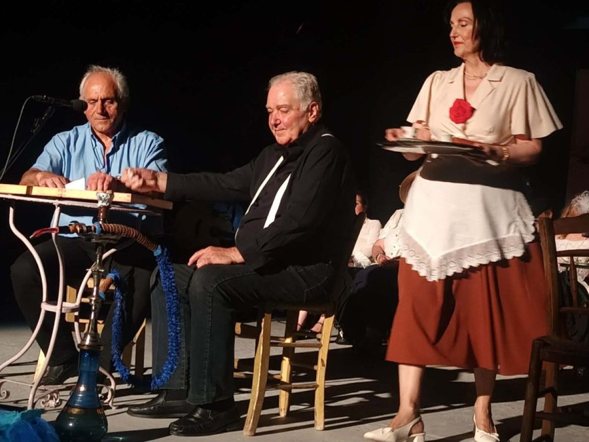 &laquo;&Delta;ύ&omicron;&upsilon;&sigma;&alpha; &Alpha;&nu;&alpha;&tau;&omicron;&lambda;ή&raquo;: &Epsilon;&iota;&kappa;ό&nu;&epsilon;&sigmaf; &kappa;&alpha;&iota; ή&chi;&omicron;&iota; &alpha;&pi;ό &tau;&omicron;&upsilon;&sigmaf; &tau;ό&pi;&omicron;&upsilon;&sigmaf; &pi;&omicron;&upsilon; &beta;ί&alpha;&iota;&alpha; &chi;ά&theta;&eta;&kappa;&alpha;&nu; &mu;&alpha;&zeta;ί &mu;&epsilon; &tau;&omicron; ό&rho;&alpha;&mu;&alpha; &tau;&eta;&sigmaf; &Mu;&epsilon;&gamma;ά&lambda;&eta;&sigmaf; &Epsilon;&lambda;&lambda;ά&delta;&omicron;&sigmaf;