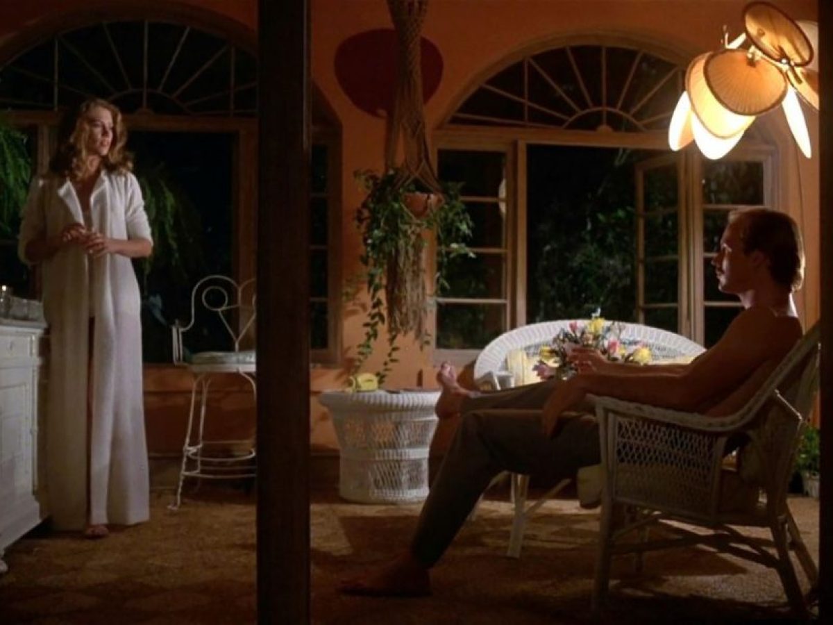 Η εμβληματική ταινία “Body Heat” σε θερινή προβολή στην ταράτσα του ΕΜΣΤ | CultureNow.gr