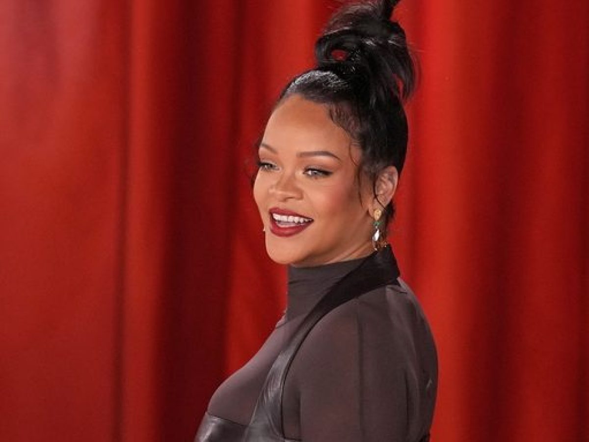 Rihanna: Από τα 200 εκατ. singles στη Fenty Beauty – Οι 5 στιγμές που την έκαναν παγκόσμιο φαινόμενο
