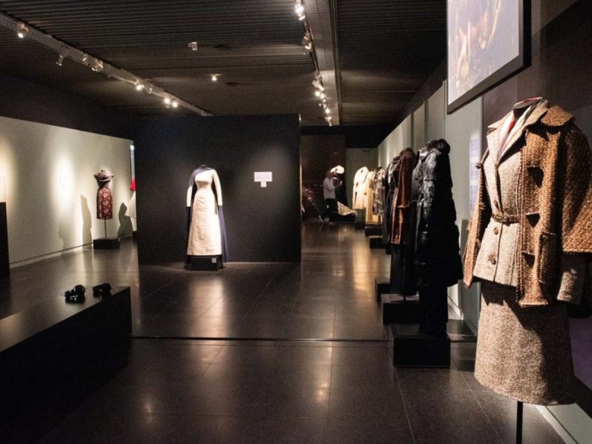 «Maria La Callas. Η ιταλική τέχνη των κοστουμιών της ταινίας»: Έκθεση στο Μουσείο Μπενάκη | CultureNow.gr
