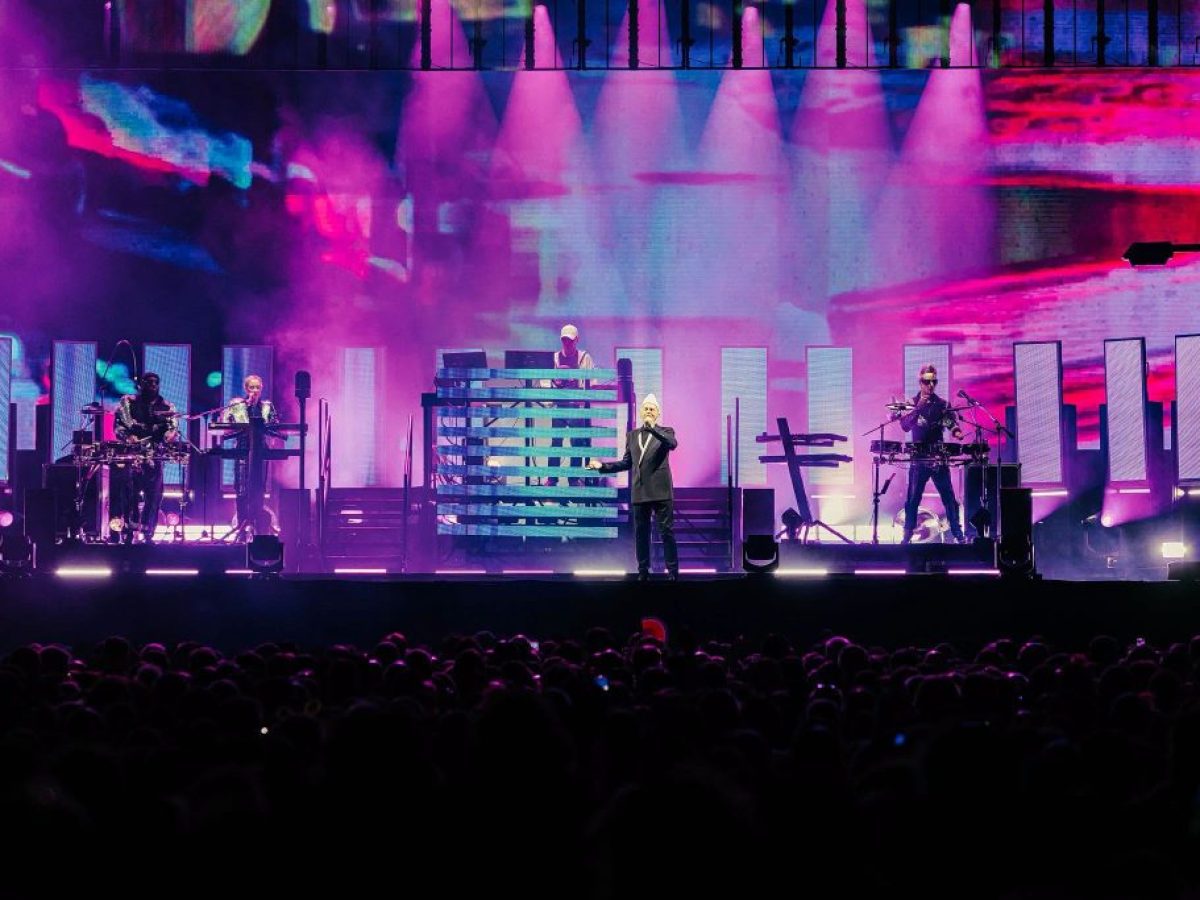 Pet Shop Boys στο Release Athens: Το να μεγαλώνεις δεν είναι ποτέ boring | ΤΟ ΒΗΜΑ