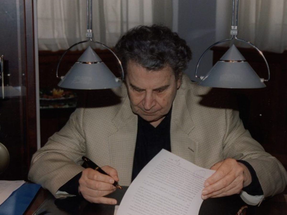 Μίκης Θεοδωράκης, η μνήμη στην ψηφιακή εποχή: Έκθεση στο Μουσείο Βιομηχανικής Ελαιουργίας Λέσβου | CultureNow.gr