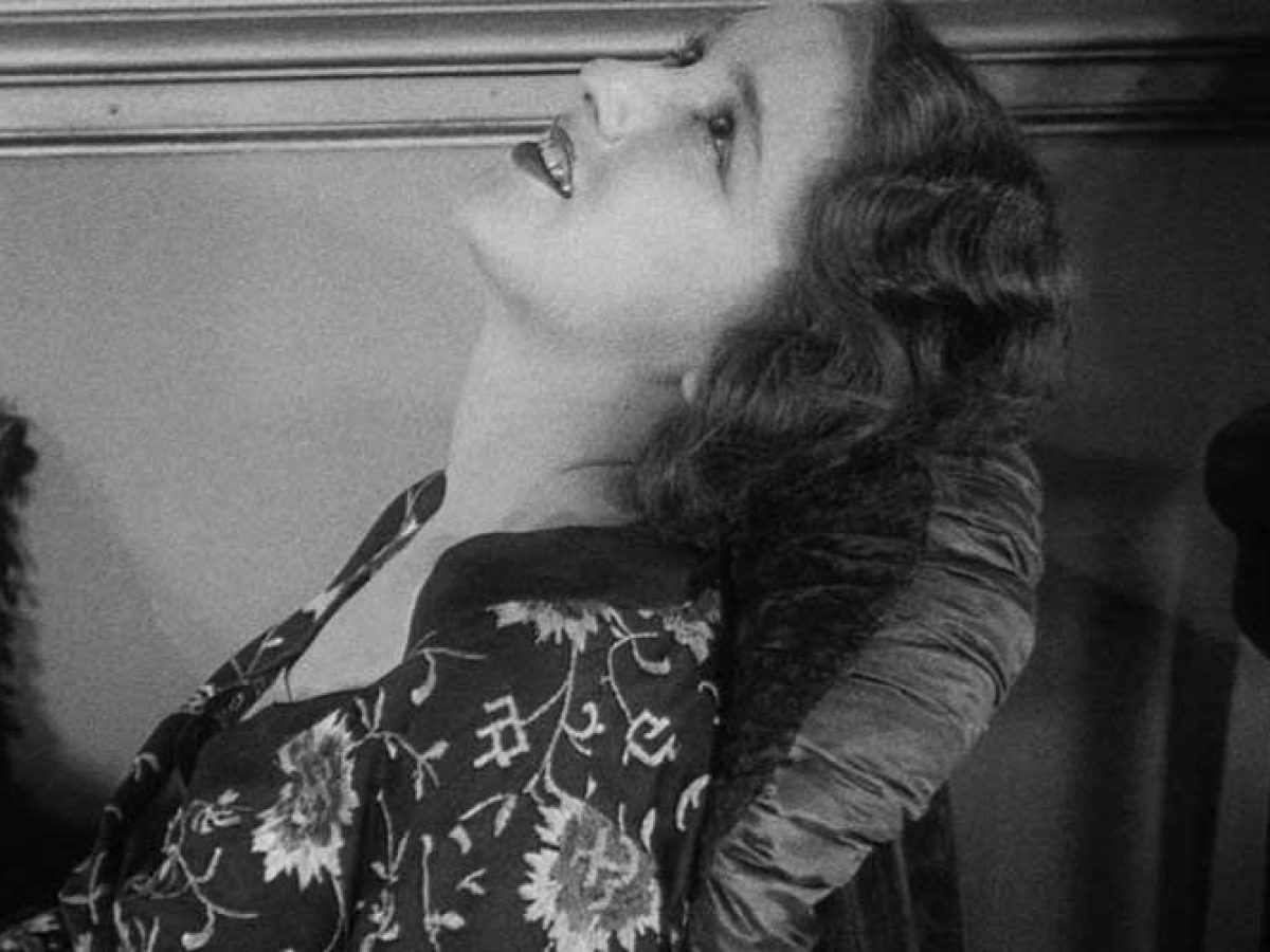 Κριτική | Χρυσή Εποχή (1930) • Filmy.gr