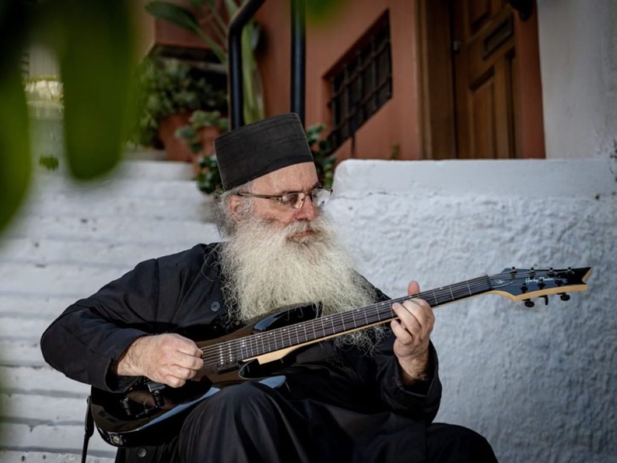 «Techno σε μοναστήρι – είστε έτοιμοι;»