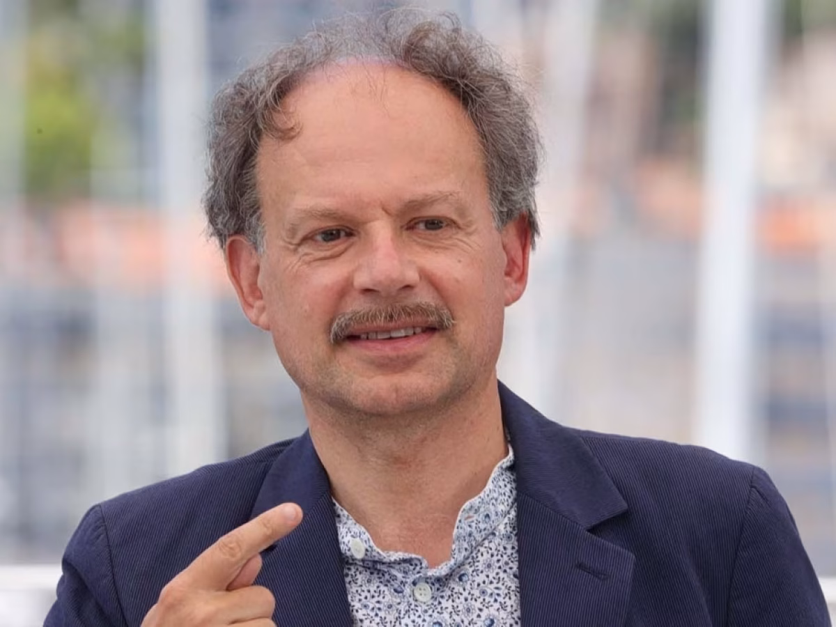 Ντενί Πονταλιντές: «Ο καθένας μπορεί να είναι ο επιθεωρητής Μαιγκρέ» – ΤΟ ΒΗΜΑ